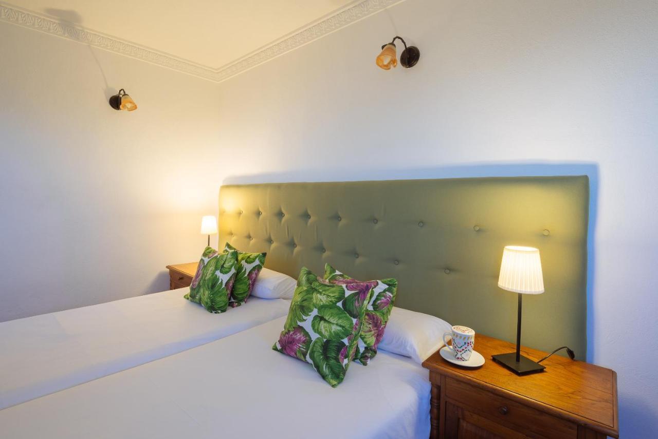 Rural Ariadna Country house
